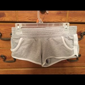 Comfy shorts w/ pockets